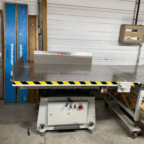 Schneider SENATOR 155 – Massicot guillotine industriel