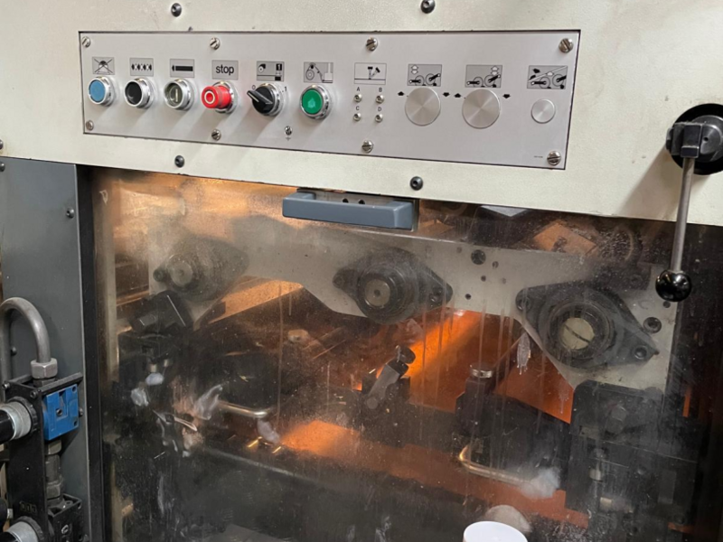 BOBST 102 BMA - DÉCOUPE / DORURE 