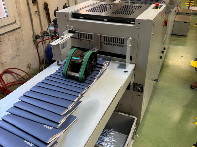 HORIZON STITCH AND FOLDER 2010